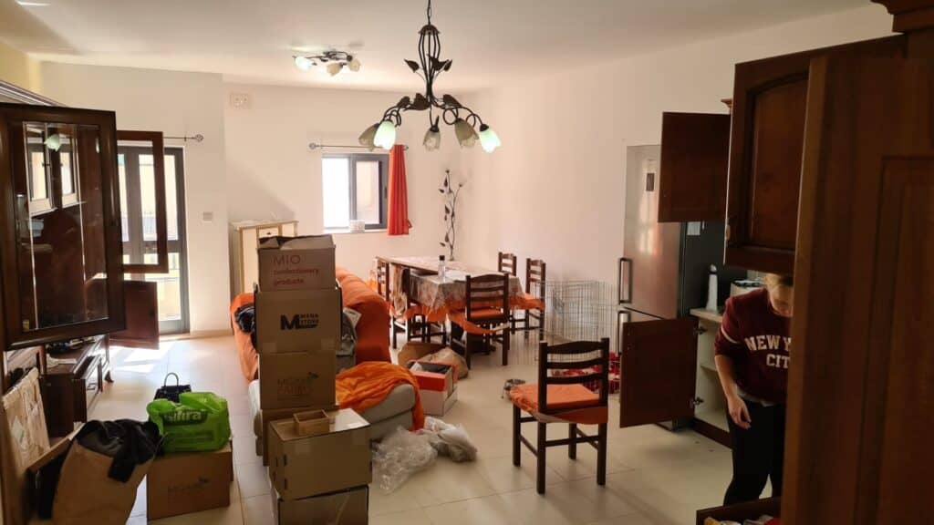 Xghajra apartment big mess when moving in